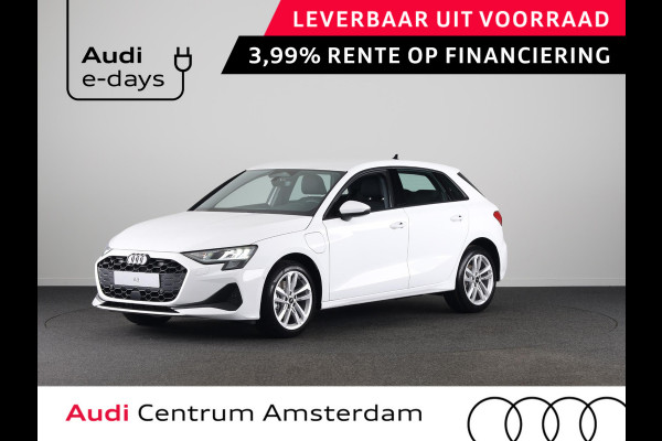 Audi A3 Sportback Pro Line 40 TFSI e 204 pk | Parkeerhulp plus | Stoelverwarming voor | Automatische klimaatregeling | Audi smartphone interface |