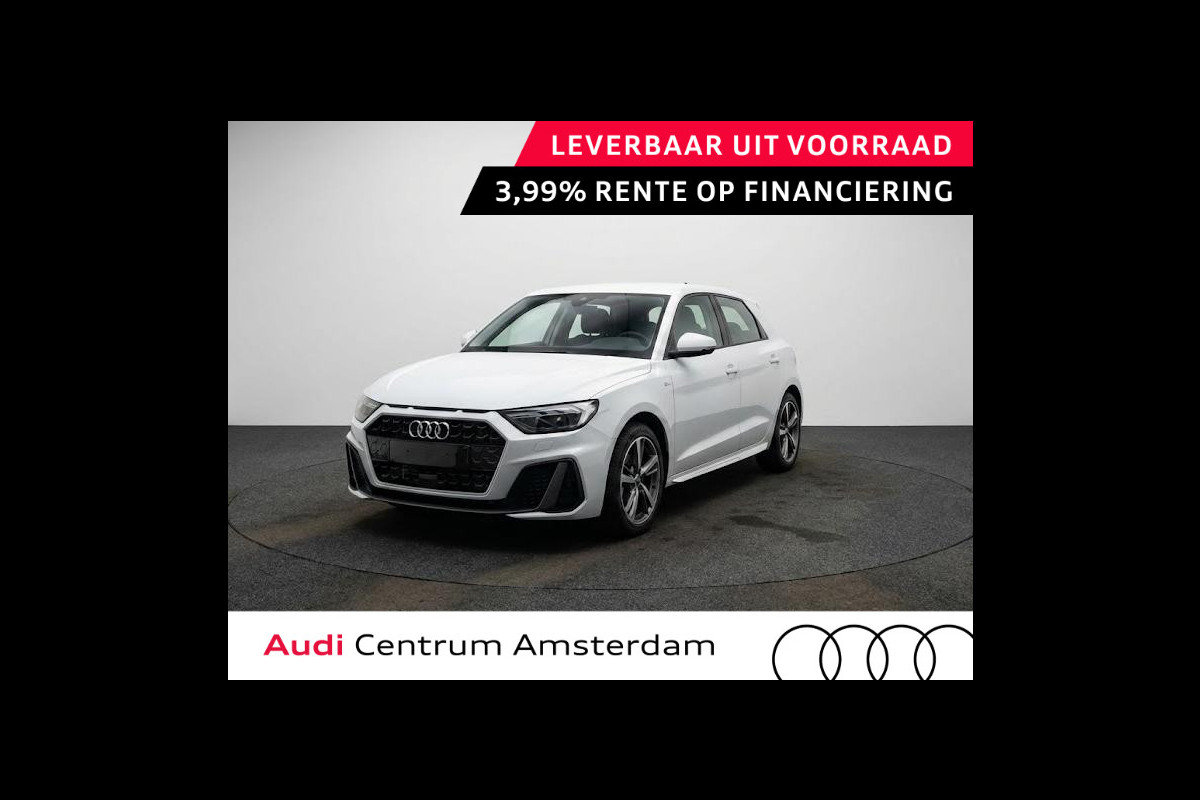 Audi A1 Sportback Advanced edition 25 TFSI 95 pk | Sportstoelen | Ledlampen voor en achter | Optiekpakket zwart plus | Spiegels inklapbaar |