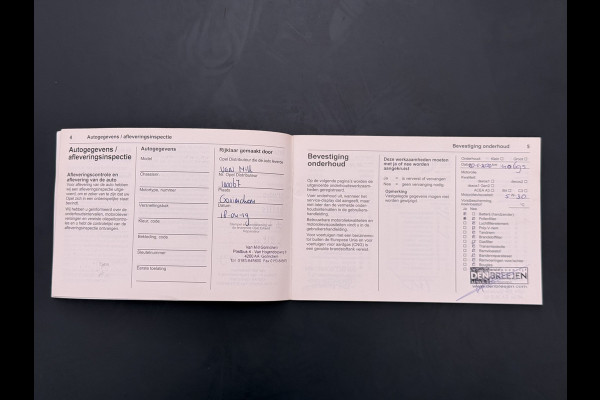 Opel Vivaro D126PK Dubbele Cabine 5-Persoons L2H1 Euro 6 Trekhaak Camera Navi Airco Cruise Control Pdc 1.6CDTI Betonplex Vloer Schuifdeur Achterdeuren Regen-Lichtsensor 1e Eigenaar Origineel Nederlandse Auto Dealeronderhouden 2.000kg trekvermogen