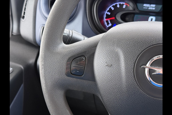 Opel Vivaro D126PK Dubbele Cabine 5-Persoons L2H1 Euro 6 Trekhaak Camera Navi Airco Cruise Control Pdc 1.6CDTI Betonplex Vloer Schuifdeur Achterdeuren Regen-Lichtsensor 1e Eigenaar Origineel Nederlandse Auto Dealeronderhouden 2.000kg trekvermogen