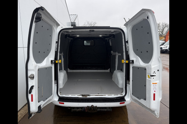 Ford Transit Custom Sport 290 2.0 TDI 185PK Automaat L1H1 Elektrisch Verstelbare Leren Stoelen Adaptieve Cruise Control Airco Trekhaak Stoelverwarming