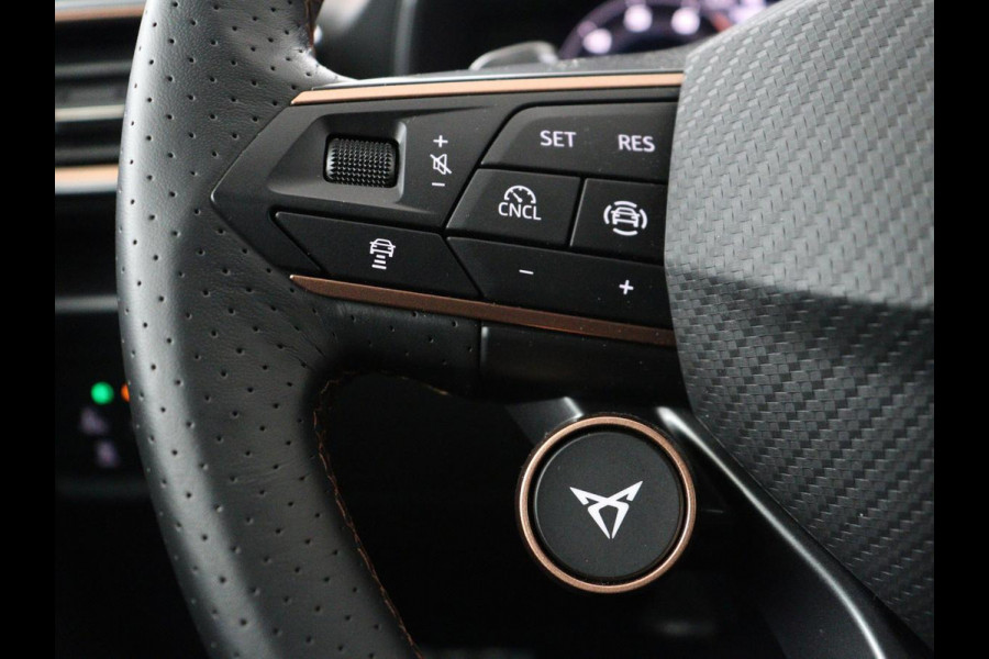 CUPRA Leon 1.5 e-Hybrid Business | Stoelverwarming | Adaptive cruise | Camera | Carplay | Memory | Half leder | Navigatie | Keyless | Sportstoelen | Full LED | Sfeerverlichting | PHEV | Plug In