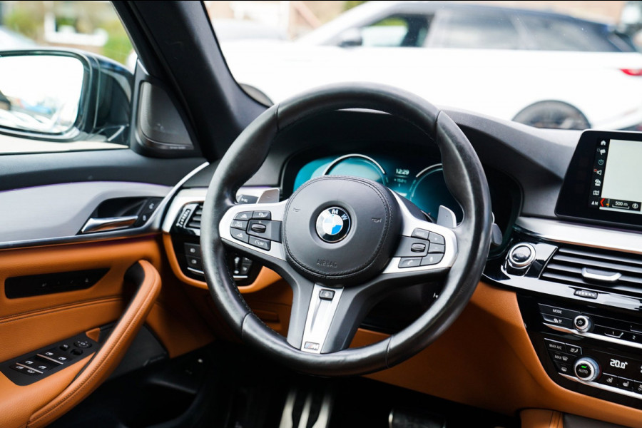 BMW 5 Serie 530e iPerformance High Executive | M-pakket | Massage | Stoelverwarming/verkoeling | Head up | Adaptieve cruise | NAP