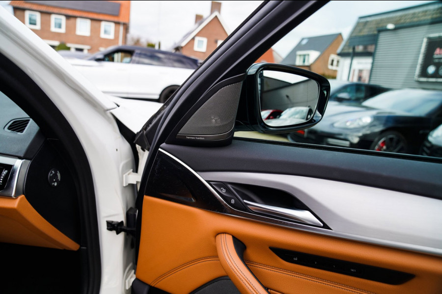 BMW 5 Serie 530e iPerformance High Executive | M-pakket | Massage | Stoelverwarming/verkoeling | Head up | Adaptieve cruise | NAP