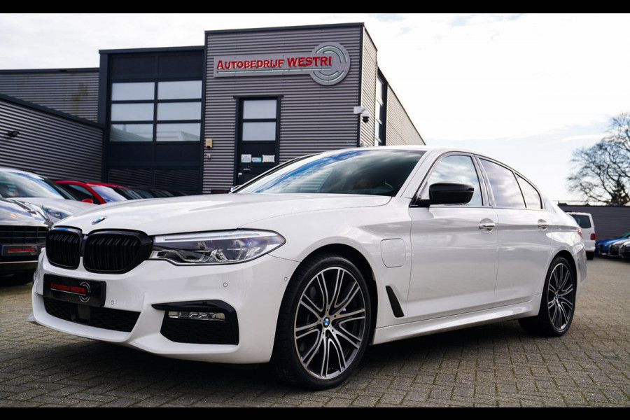 BMW 5 Serie 530e iPerformance High Executive | M-pakket | Massage | Stoelverwarming/verkoeling | Head up | Adaptieve cruise | NAP