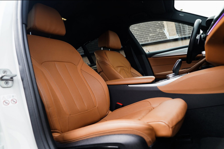 BMW 5 Serie 530e iPerformance High Executive | M-pakket | Massage | Stoelverwarming/verkoeling | Head up | Adaptieve cruise | NAP