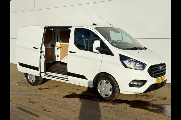 Ford Transit Custom 340 1.0 PHEV 120PK Plug-in Automaat L1H1 Airco Cruise Control Navigatie Parkeersensoren voor achter Stoelverwarming