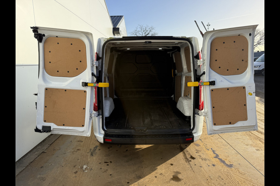 Ford Transit Custom 340 1.0 PHEV 120PK Plug-in Automaat L1H1 Airco Cruise Control Navigatie Parkeersensoren voor achter Stoelverwarming