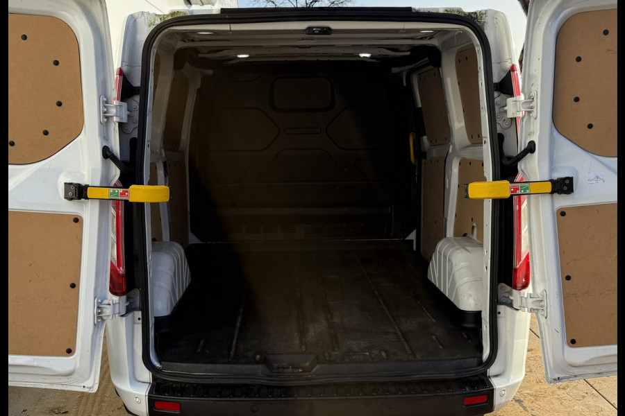 Ford Transit Custom 340 1.0 PHEV 120PK Plug-in Automaat L1H1 Airco Cruise Control Navigatie Parkeersensoren voor achter Stoelverwarming