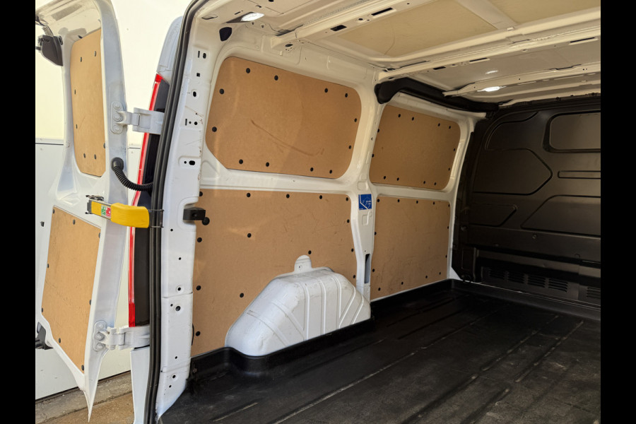 Ford Transit Custom 340 1.0 PHEV 120PK Plug-in Automaat L1H1 Airco Cruise Control Navigatie Parkeersensoren voor achter Stoelverwarming