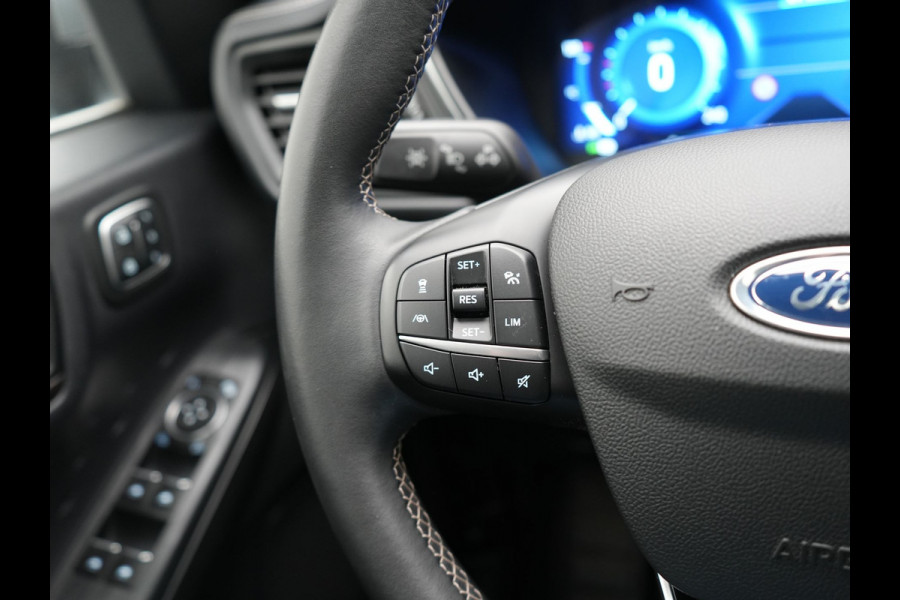 Ford Kuga 2.5 Vignale Plug In Hybrid 225pk Dealer O.H. PHEV | Trekhaak Afn. | Panodak | Head Up | 360 Camera | Bang & Olufsen | Lederen Sportstoelen Memory & Verwarmd | Keyless | Stuur Verwarmd | Blis | Virtual | Navigatie | DAB |