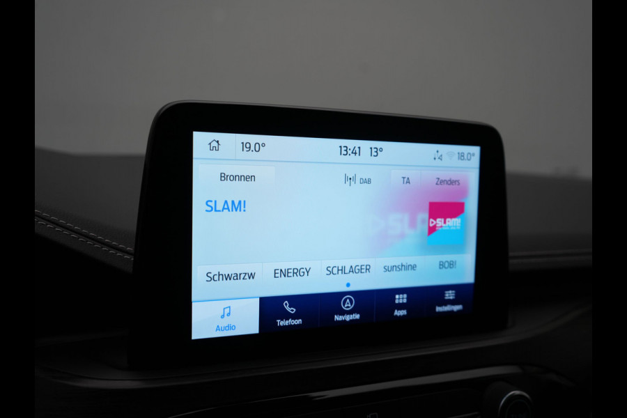 Ford Kuga 2.5 Vignale Plug In Hybrid 225pk Dealer O.H. PHEV | Trekhaak Afn. | Panodak | Head Up | 360 Camera | Bang & Olufsen | Lederen Sportstoelen Memory & Verwarmd | Keyless | Stuur Verwarmd | Blis | Virtual | Navigatie | DAB |