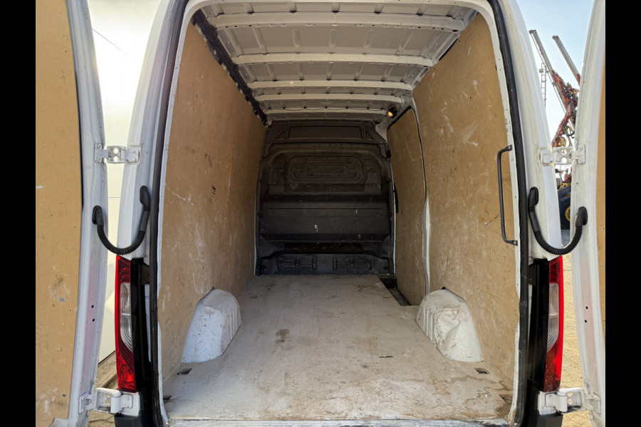 Mercedes-Benz Sprinter 314 2.2 CDI L2H2 LED Climate Control Cruise Control Camera Carplay