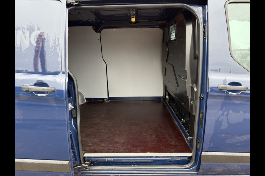 Ford Transit Custom 300 2.0 TDCI 130PK Automaat L2H1 LED Cruise Control Airco Stoelverwarming Parkeersensoren voor achter