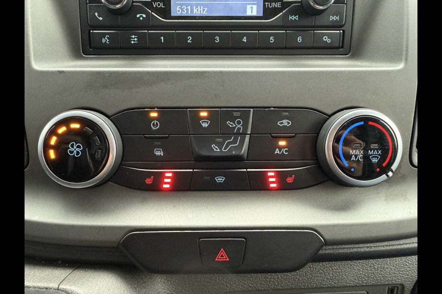 Ford Transit Custom 300 2.0 TDCI 130PK Automaat L2H1 LED Cruise Control Airco Stoelverwarming Parkeersensoren voor achter