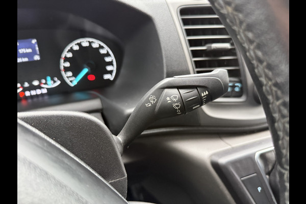 Ford Transit Custom 300 2.0 TDCI 130PK Automaat L2H1 LED Cruise Control Airco Stoelverwarming Parkeersensoren voor achter