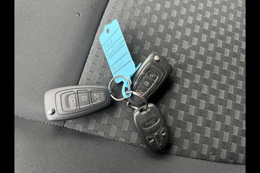 Ford Transit Custom 300 2.0 TDCI 130PK Automaat L2H1 LED Cruise Control Airco Stoelverwarming Parkeersensoren voor achter