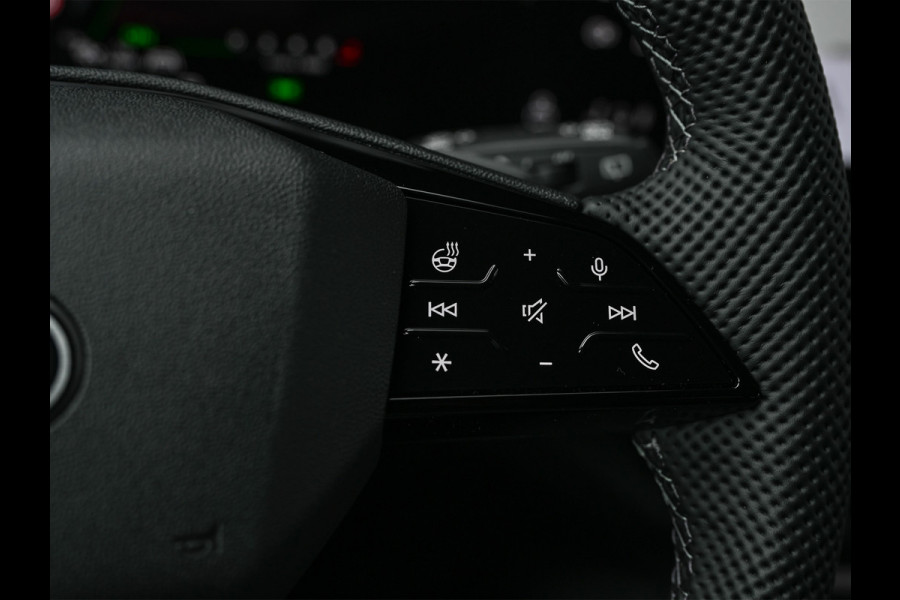 Audi Q5 2.0 TFSI e-hybrid quattro 368pk S edition Competition | S-Seats | B&O Sound | Head-Up | Memory | 360 Camera | Trekhaak | Keyless entree | Adaptive Cruise | Ambiance interieur | MMI bijrijder display|