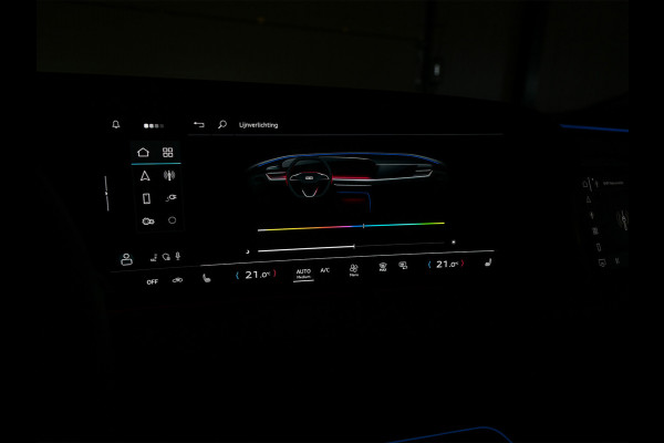 Audi Q5 2.0 TFSI e-hybrid quattro 368pk S edition Competition | S-Seats | B&O Sound | Head-Up | Memory | 360 Camera | Trekhaak | Keyless entree | Adaptive Cruise | Ambiance interieur | MMI bijrijder display|