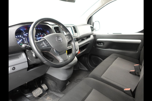Opel Vivaro 145pk Automaat L3H1 Dubbele cabine Navigatie Camera Trekhaak Apple carplay Parkeersensoren Cruise control