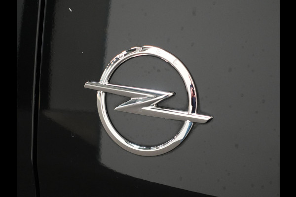 Opel Vivaro 145pk Automaat L3H1 Dubbele cabine Navigatie Camera Trekhaak Apple carplay Parkeersensoren Cruise control