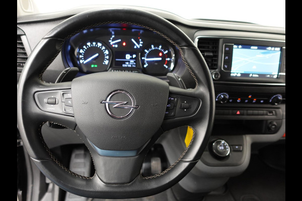 Opel Vivaro 145pk Automaat L3H1 Dubbele cabine Navigatie Camera Trekhaak Apple carplay Parkeersensoren Cruise control