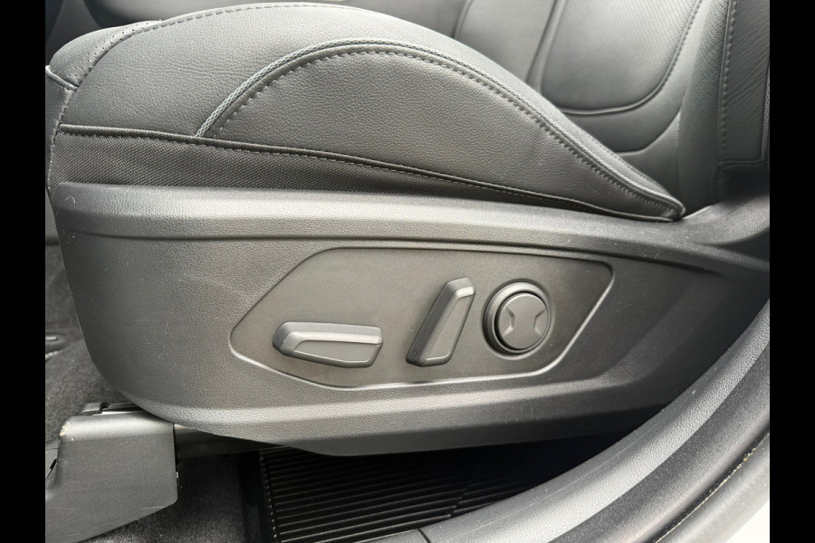 Hyundai Tucson 1.6 T-GDI HEV Premium Sky nw model - Automaat - Pano/schuifdak - Leder - Trekhaak - Org.NL