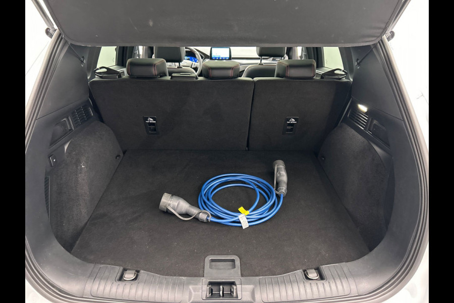 Ford Kuga 2.5 PHEV ST-Line X | Pano/Dak | B&O | Trekhaak | Apple/Carplay