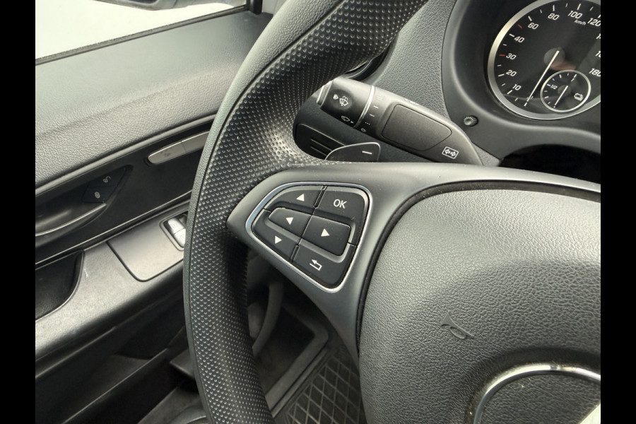 Mercedes-Benz eVito 112 66kWh 286km WLTP 95.8% (SOH) 50kW Snelladen Climate Control Cruise Control Stoelverwarming