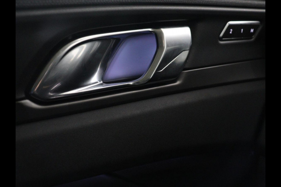 Lynk & Co 01 1.5 Plug In | Panoramadak | Infinity by Harman | Camera | Adaptive cruise | Stoelverwarming | Carplay | Memory | Full LED | PHEV