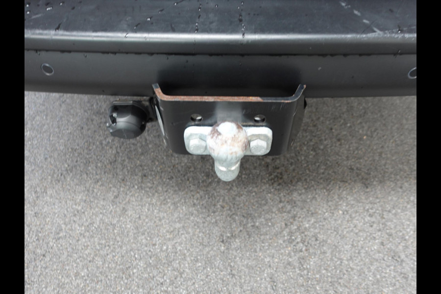 Peugeot Expert 2.0 180PK Long Premium Dubbele Cabine Automaat Airco Bluetooth Navigatie Apple Carplay/ Android Auto Trekhaak