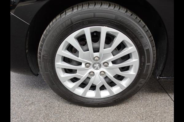 Peugeot Expert 2.0 180PK Long Premium Dubbele Cabine Automaat Airco Bluetooth Navigatie Apple Carplay/ Android Auto Trekhaak