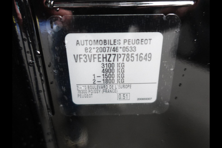 Peugeot Expert 2.0 180PK Long Premium Dubbele Cabine Automaat Airco Bluetooth Navigatie Apple Carplay/ Android Auto Trekhaak