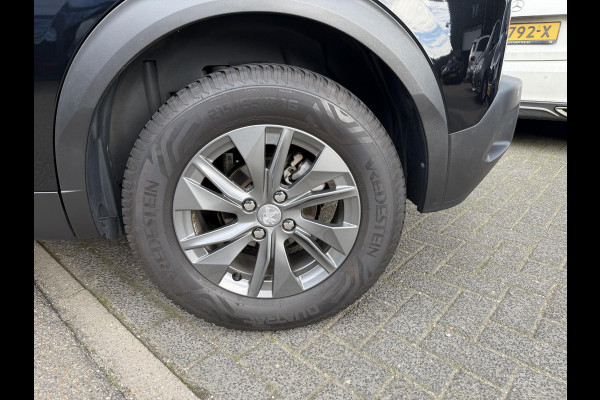 Peugeot 2008 1.2 PureTech Active Pack 131PK | AUTOMAAT | CAMERA | NAVIGATIE | AFN. TREKHAAK RIJKLAAR GELEVERD MET 12 MND BOVAG GARANTIE |