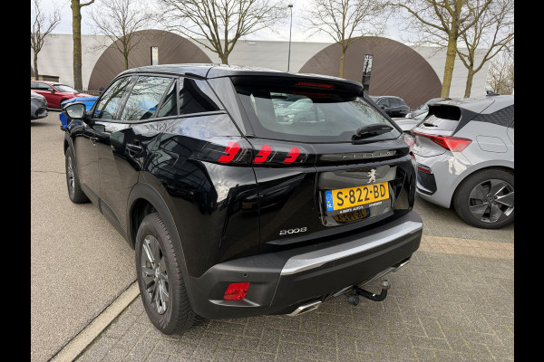 Peugeot 2008 1.2 PureTech Active Pack 131PK | AUTOMAAT | CAMERA | NAVIGATIE | AFN. TREKHAAK RIJKLAAR GELEVERD MET 12 MND BOVAG GARANTIE |