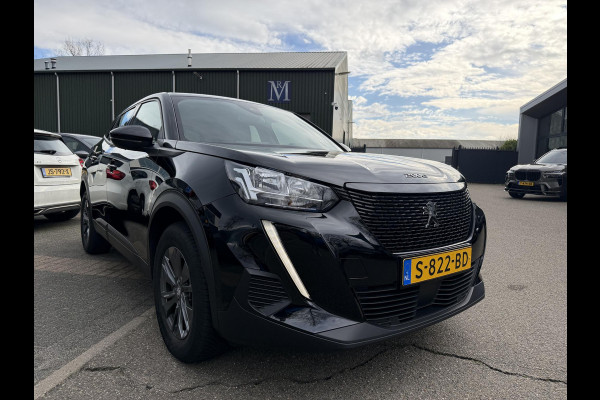 Peugeot 2008 1.2 PureTech Active Pack 131PK | AUTOMAAT | CAMERA | NAVIGATIE | AFN. TREKHAAK RIJKLAAR GELEVERD MET 12 MND BOVAG GARANTIE |