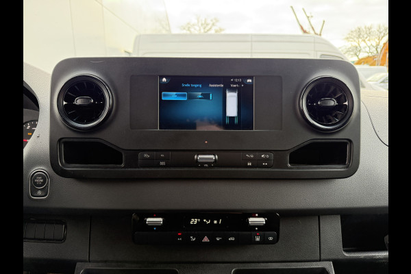 Mercedes-Benz Sprinter 316 2.2 CDI Automaat L1H1 LED Dubbele Schuif Climate Control Cruise Control Imperiaal Trekhaak Carplay Camera Stoelverwarming Standkachel