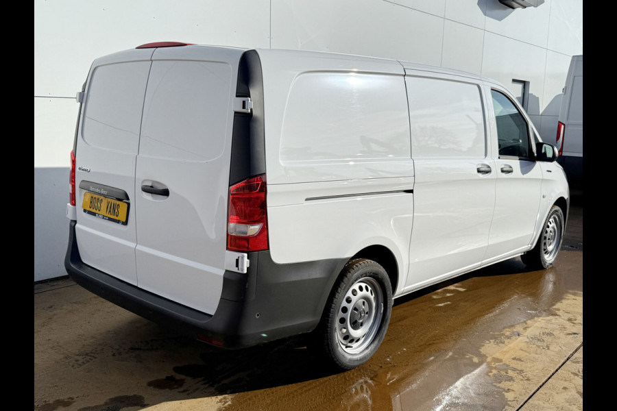 Mercedes-Benz eVito 112 66kWh 280km WLTP 96% (SOH) 80KW Snelladen Climate Control Cruise Control Stoelverwarming Apple Carplay Parkeersensoren Voor en Achter