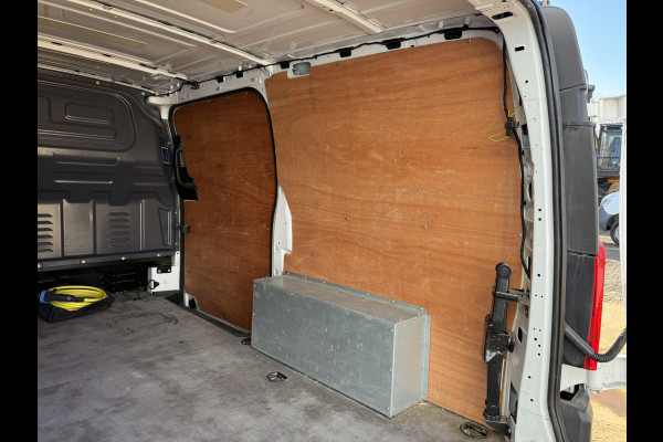 Mercedes-Benz eVito 112 66kWh 280km WLTP 96% (SOH) 80KW Snelladen Climate Control Cruise Control Stoelverwarming Apple Carplay Parkeersensoren Voor en Achter