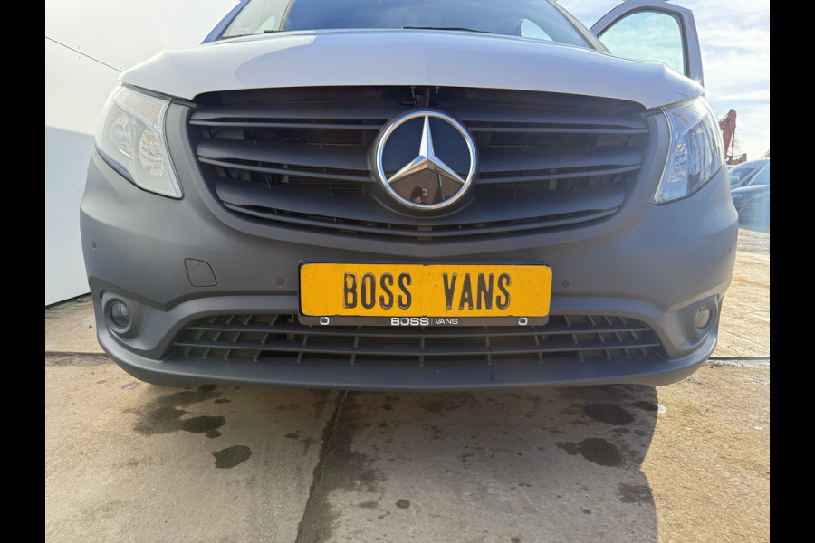 Mercedes-Benz eVito 112 66kWh 280km WLTP 96% (SOH) 80KW Snelladen Climate Control Cruise Control Stoelverwarming Apple Carplay Parkeersensoren Voor en Achter