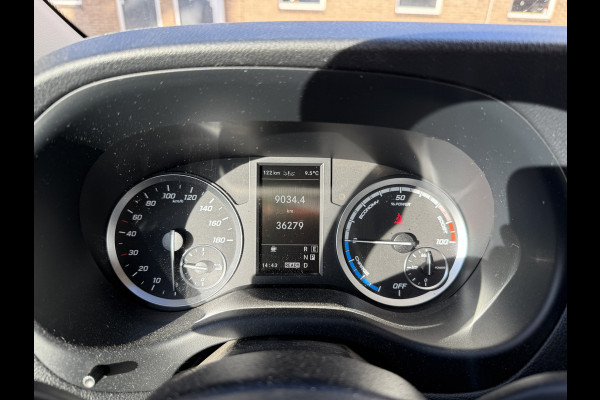 Mercedes-Benz eVito 112 66kWh 280km WLTP 96% (SOH) 80KW Snelladen Climate Control Cruise Control Stoelverwarming Apple Carplay Parkeersensoren Voor en Achter