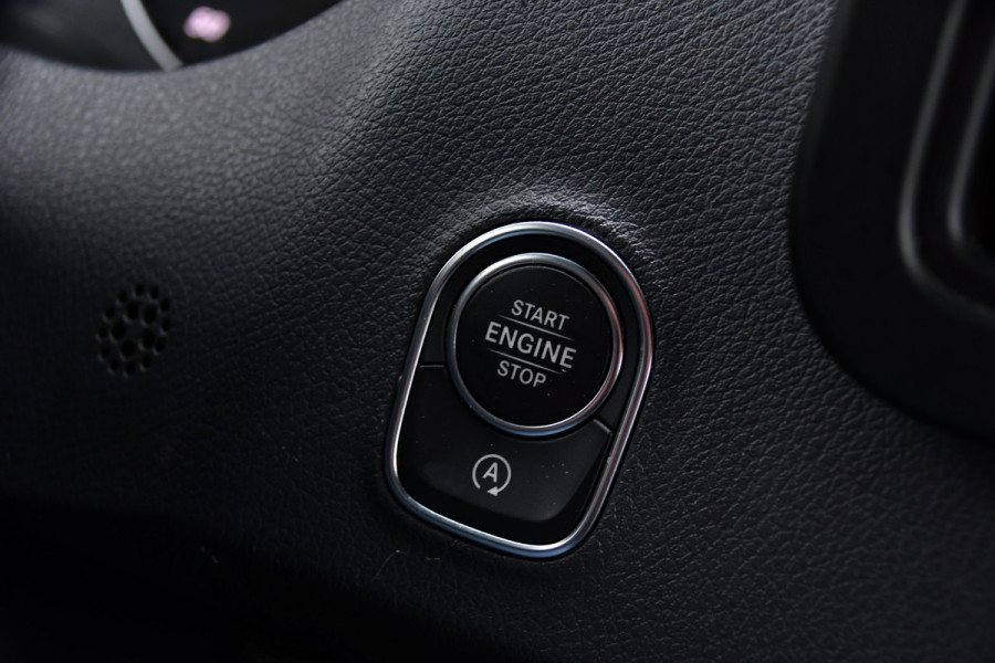 Mercedes-Benz Sprinter 317 1.9 CDI L2H2 RWD PB Edition Camera, Cruise, Carplay, LED, 170pk, Stoelverwarming, NAVI, Sensoren, Leder, Uniek!