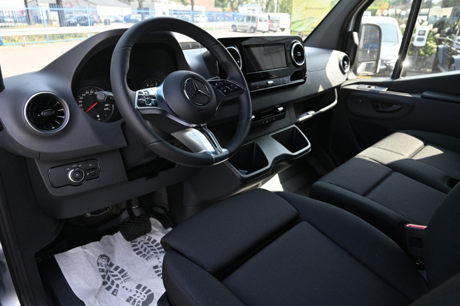 Mercedes-Benz Sprinter 317 CDI L3H2 Pro LED, Geveerde stoel, Winterpakket