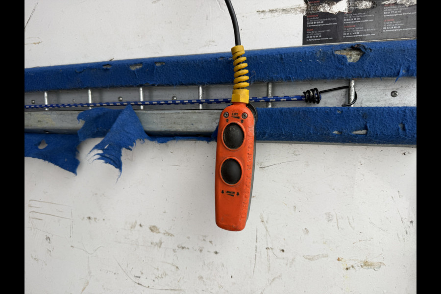 Mercedes-Benz Sprinter 515 1.9 CDI Automaat Laadklep Climate Control Cruise Control Apple Carplay Koffer Bakwagen Meubelbak