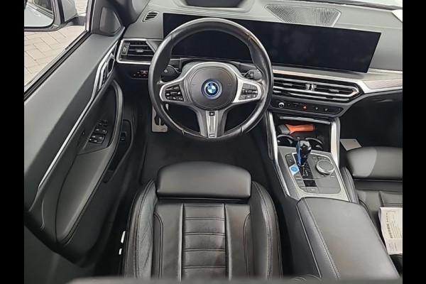 BMW i4 Aut. eDrive40 High Executive 84 kWh | Leder | Camera | ACC |