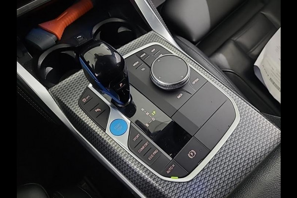 BMW i4 Aut. eDrive40 High Executive 84 kWh | Leder | Camera | ACC |