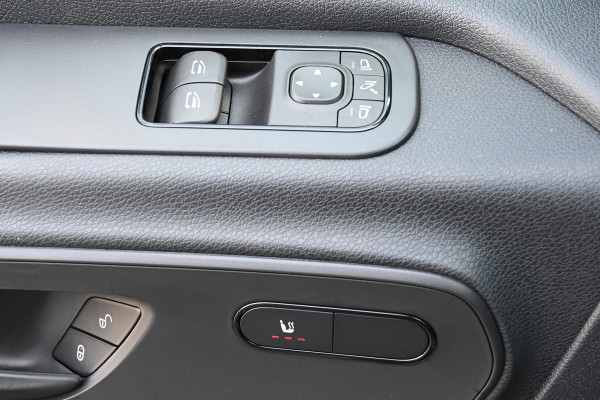 Mercedes-Benz Sprinter 317 CDI L3H2 Pro LED, Geveerde stoel, Winterpakket