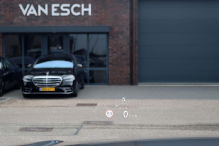 Land Rover Range Rover Velar 5.0 V8 SV Autobiography Dynamic Edition Aut8 | Panoramadak | Adaptieve Cruise Control | Meridian Signature | Massage | Stoelventilatie | Verwarmd Stuurwiel | HUD |