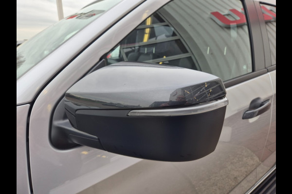 Isuzu D-max V-Cross MY25 Double Cab verlengd 5-persoons BPM vrij trekhaak 3500 Kg trekgewicht