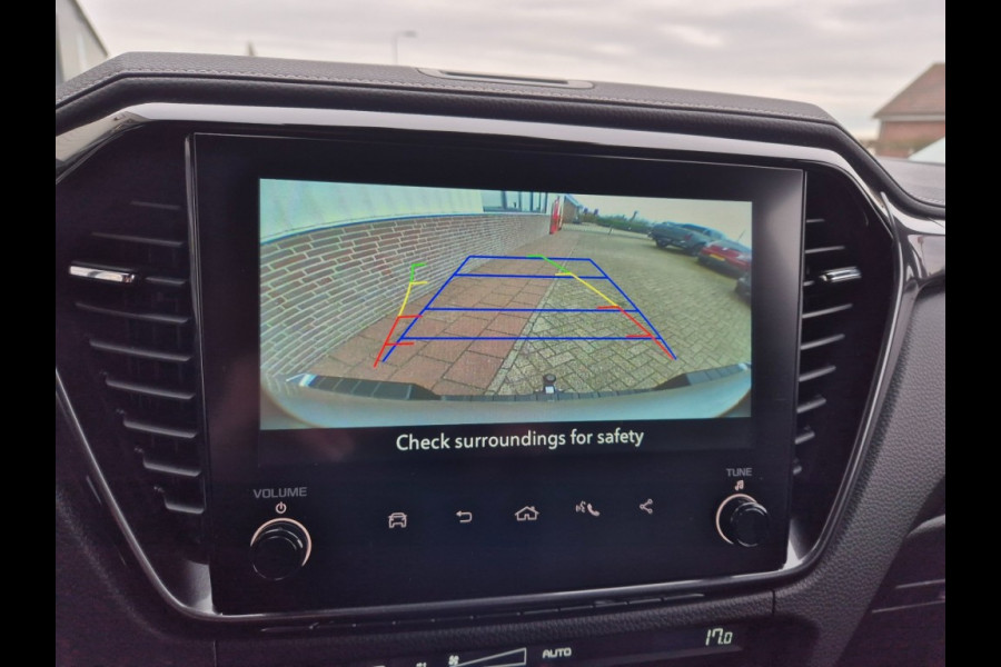 Isuzu D-max V-Cross MY25 Double Cab verlengd 5-persoons BPM vrij trekhaak 3500 Kg trekgewicht